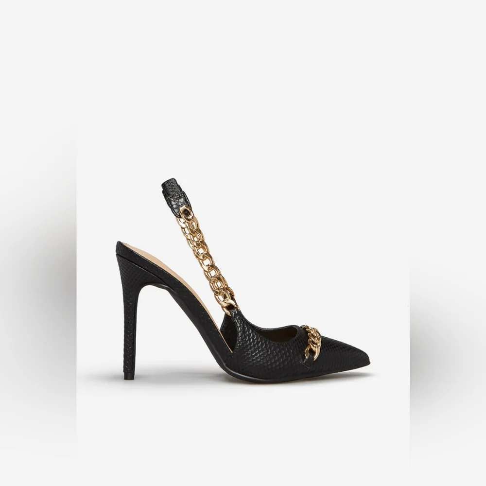 Heels - Picture 2 of 12